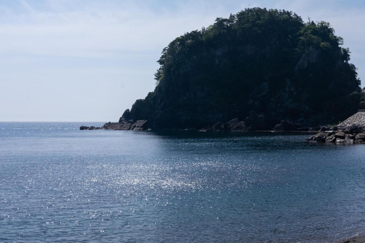 Camping Retreat佐渡風島 グランピング- Self Check-in Only